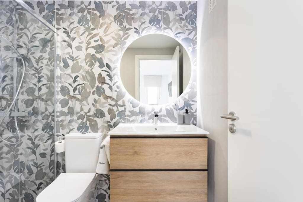 Sunnyland Apartment Arona Cho Екстериор снимка